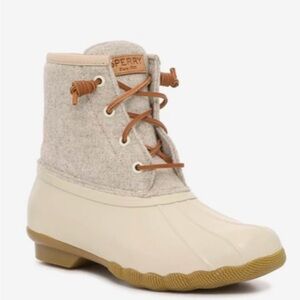 SPERRY WOMENS SALTWATER EMBOSS WOOL BOOTS, OFF WHITE, 10